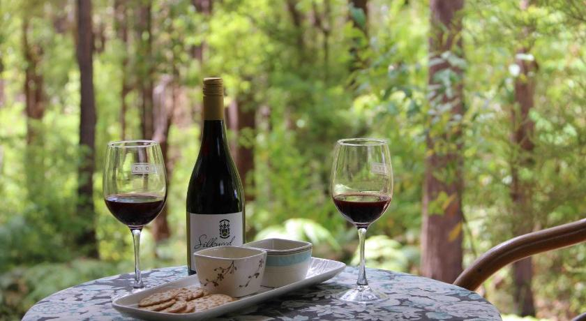 Food & Drinks, Beedelup House Cottages, Manjimup