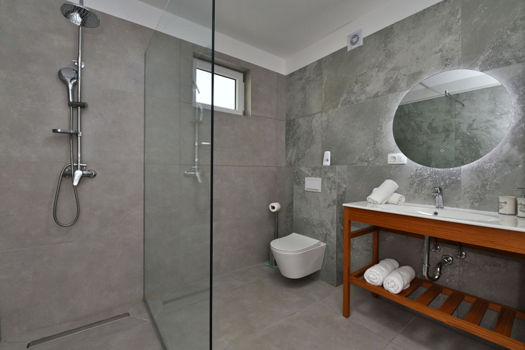 Bathroom, Villa Sophia with private swimmingpool, Omiš
