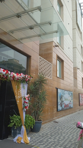 Exterior & Views 2, Quality Inn Gurgaon, Gurgaon