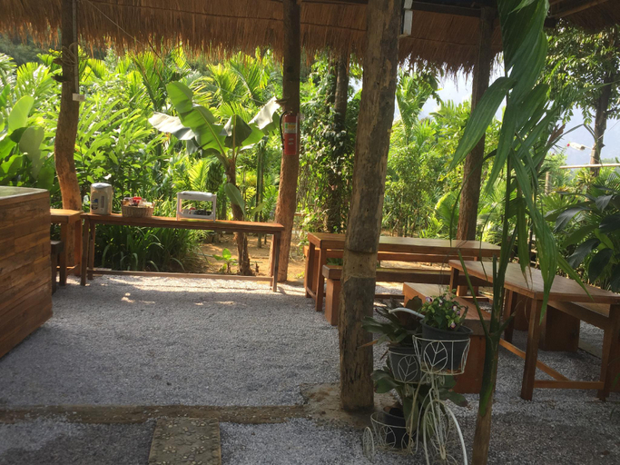 Public Area 2, Phoxay Ngam Resort, Vangvieng