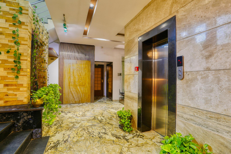 Lobby 5, The Ashoka Hotel, Vijay Nagar, Indore