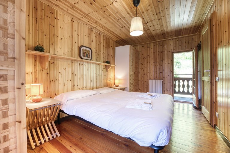 Bedroom 2, Incanto Walser Apartments, Verbano-Cusio-Ossola