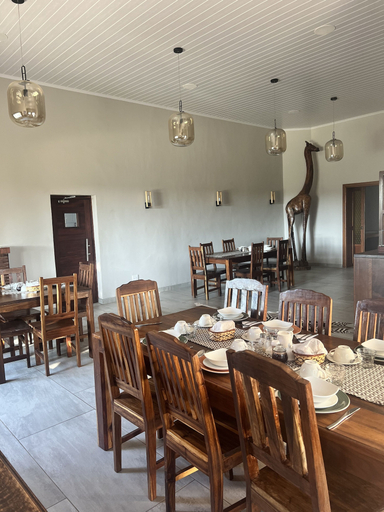 Food & Drinks 5, Otjisazu Guest Farm, Omatako
