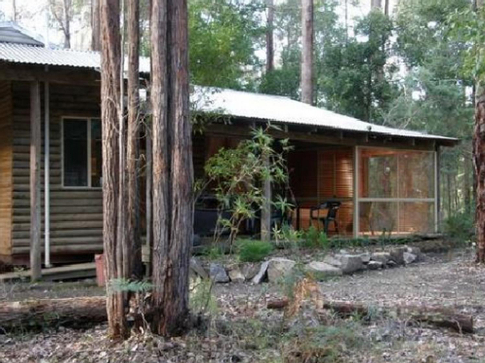 Exterior & Views 1, Beedelup House Cottages, Manjimup