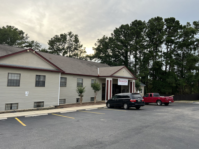 Exterior & Views 2, Ramada by Wyndham Studio Suites Dothan, Houston