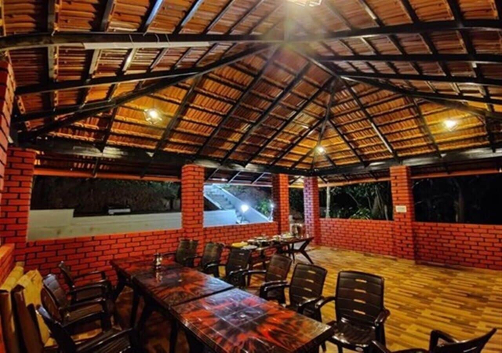 Food & Drinks 5, Suggi Nature Resort Coorg, Kodagu