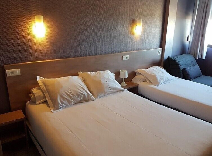 Bedroom 2, Le Mazagan, Aude
