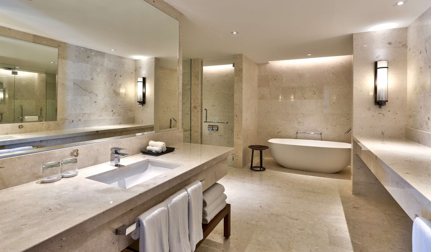 Bathroom 5, Hilton Kota Kinabalu, Kota Kinabalu