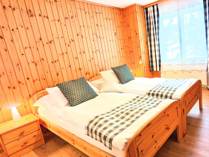 Bedroom 2, Haus Bergdohle, Visp