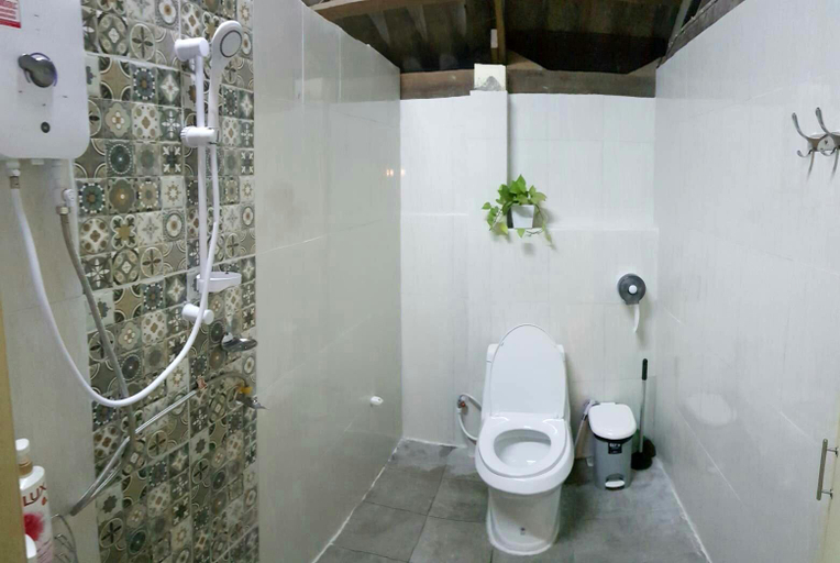 Bathroom 3, Ban Mai Phai Pha Holiday House, Sai Yok