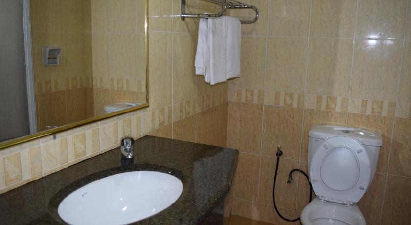 Bathroom 4, Hotel Sri Garden, Perlis