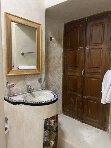 Bathroom 4, Riad Dar Les Freres, Marrakech