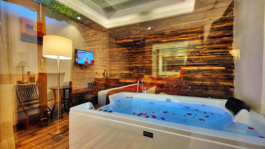 Bathroom 3, Royale Retreat Hotel & Spa Near Mall Road, Shimla