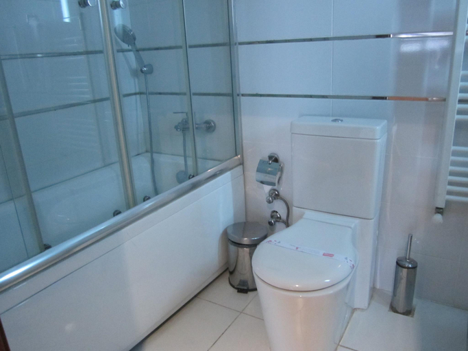 Bathroom 3, Derpa Suite Hotel, Şişli
