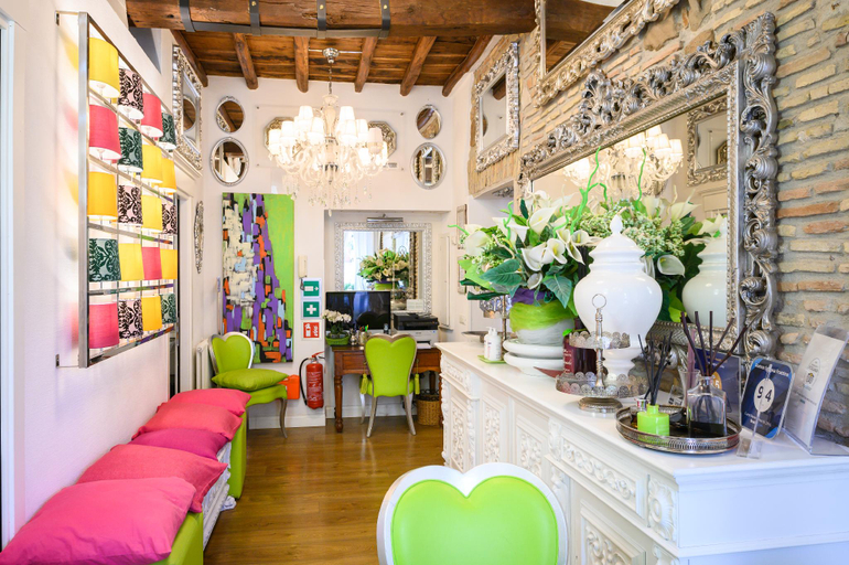 Others 5, Domus Spagna Frattina Prestige Suite, Rome