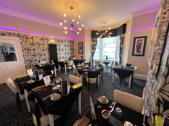 Food & Drinks 5, Lawton & Lauriston Court, Conwy