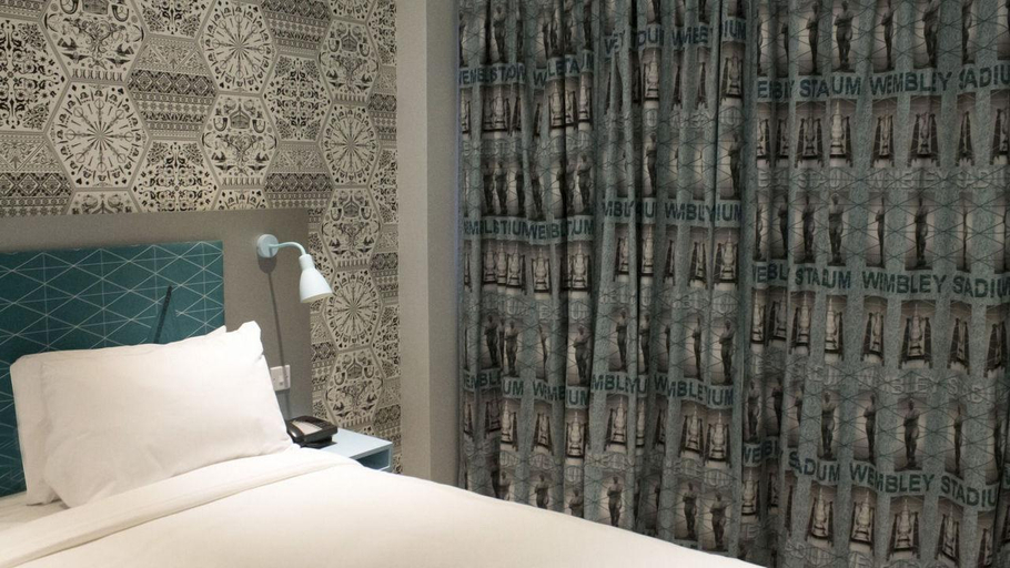 Bedroom 2, Best Western Plus London Wembley Hotel, London