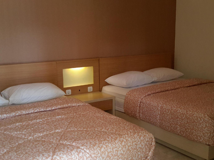 Bedroom 3, Pondok Indah Beach Hotel, Pangandaran