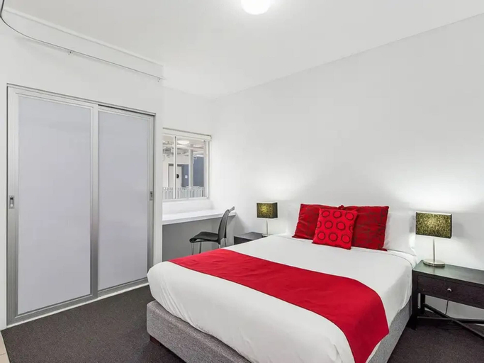 Bedroom 17