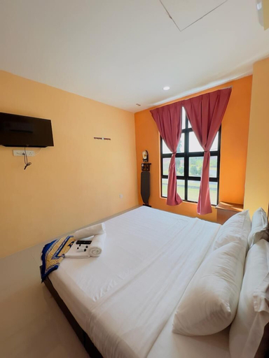 Bedroom 14