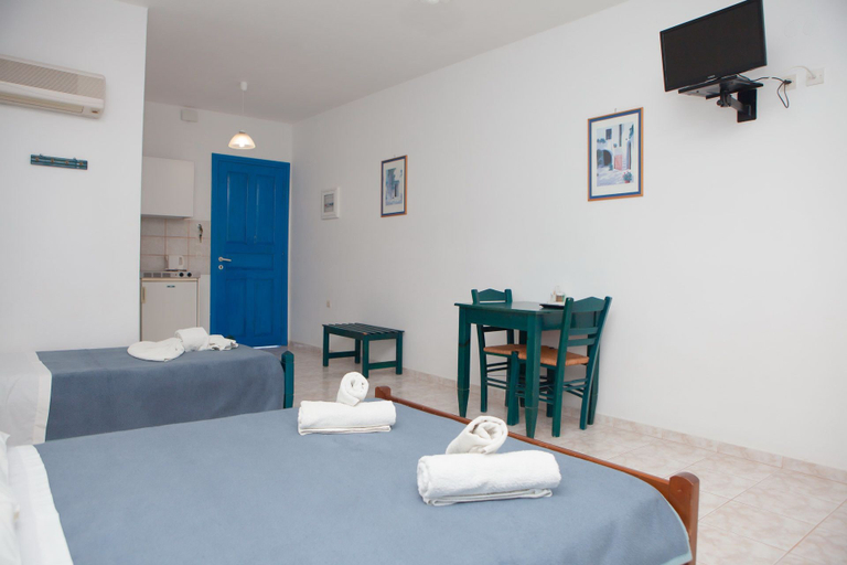 Bedroom 4, Vardes, South Aegean