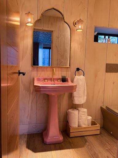 Bathroom 4, The Garden Rooms, Northumberland
