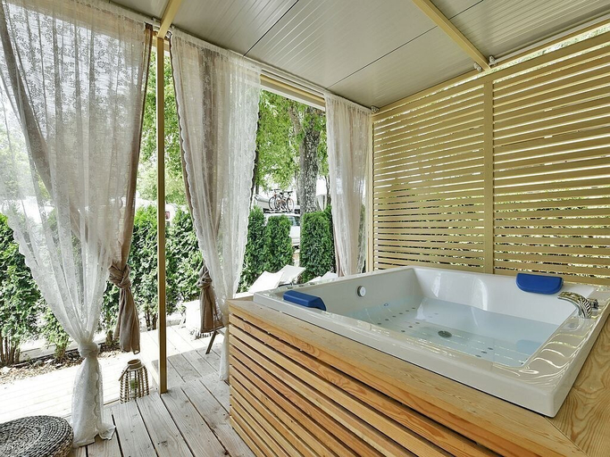 Bathroom 3, Elements Camp Selce, Crikvenica