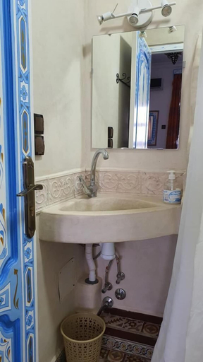Bathroom 4, Casa Familia, Chefchaouen