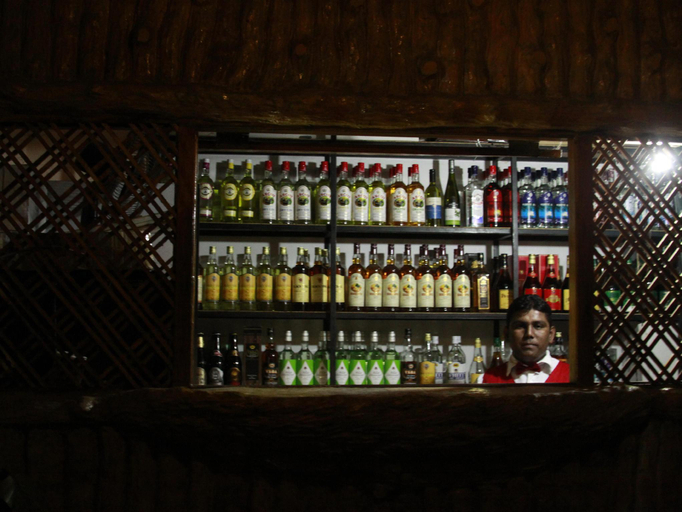 Food & Drinks 2, Hotel Mapura, Yatinuwara