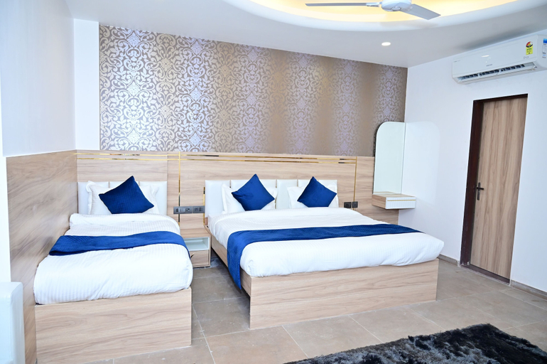 Bedroom 3, The Dwelling inn, Gautam Buddha Nagar