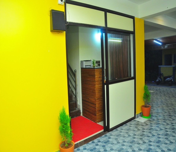 Others, Pondy Stay, Puducherry