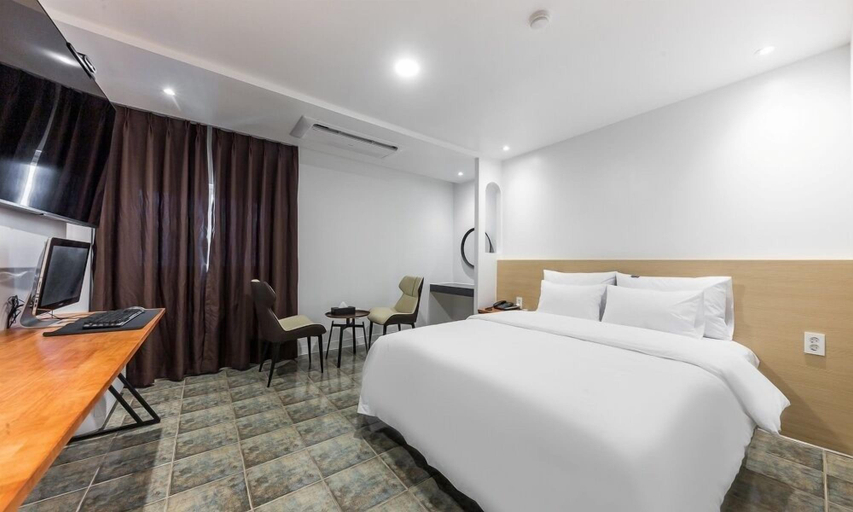 Bedroom 3, Eumseong Hotel Luem, Eumseong