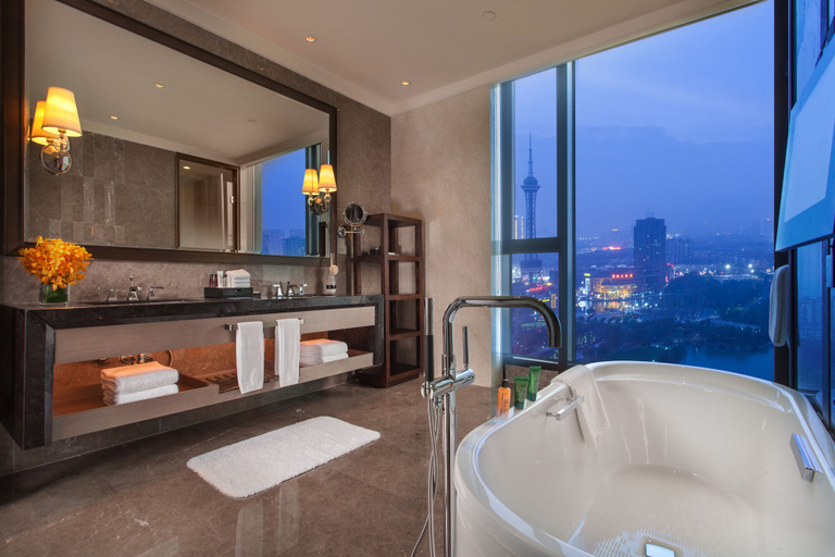 Bathroom 5, Hilton Changzhou, Changzhou