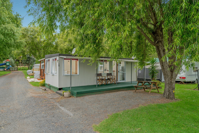 Exterior & Views 2, Coromandel Shelly Beach TOP 10 Holiday Park, Thames-Coromandel
