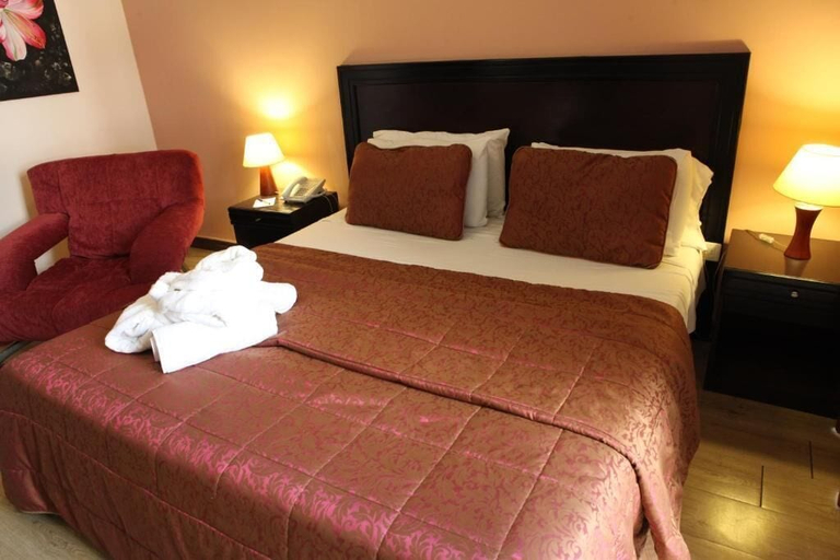 Bedroom 4, Mozart Hotel, Beirut