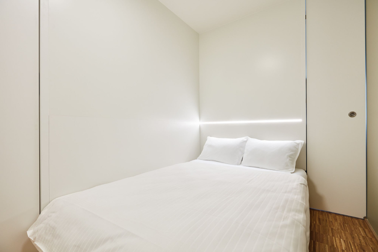 Bedroom, Residence du Lys, Luxembourg