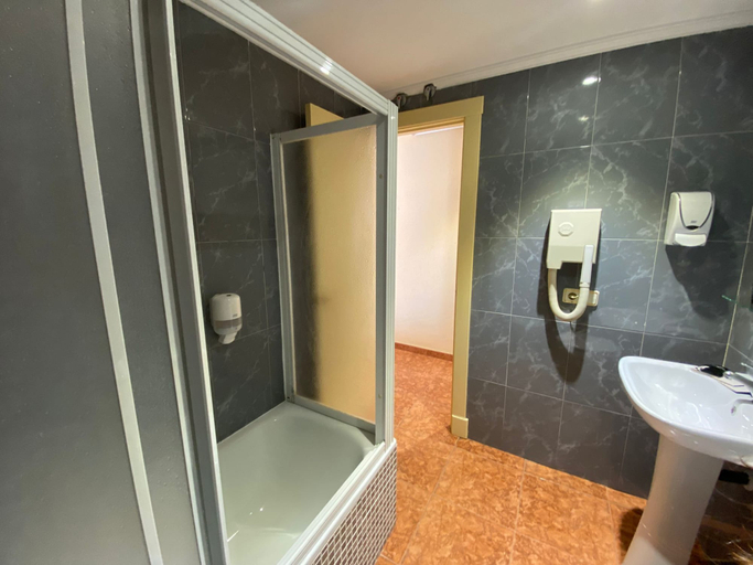 Bathroom 3, El pozo de la Nieve, Valladolid