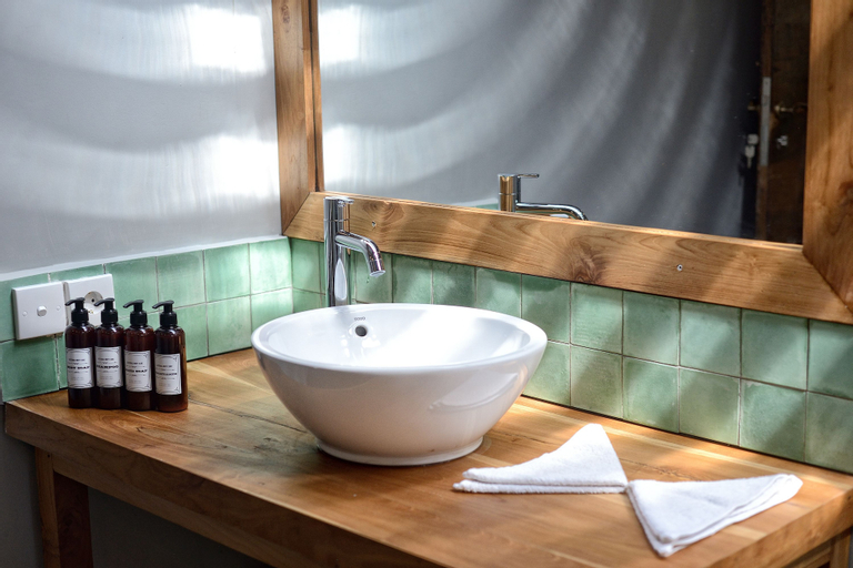 Bathroom 5