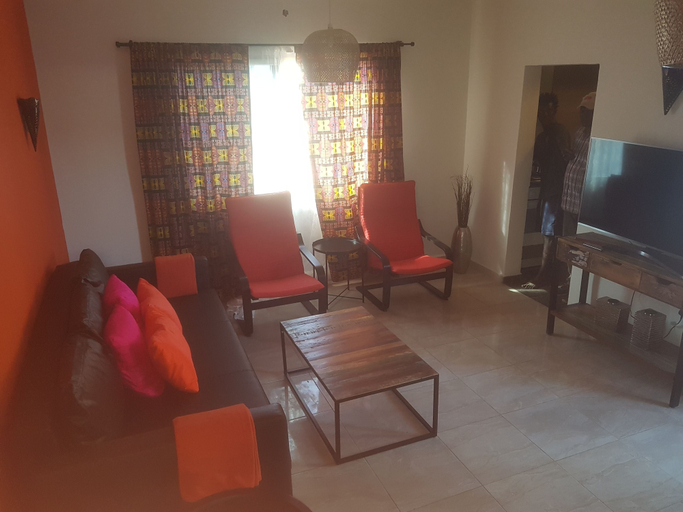 Others 4, Camara Gardens Apartments with Pool, Kombo Saint Mary