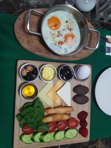 Food & Drinks 3, Hotel Zeugma, Fatih
