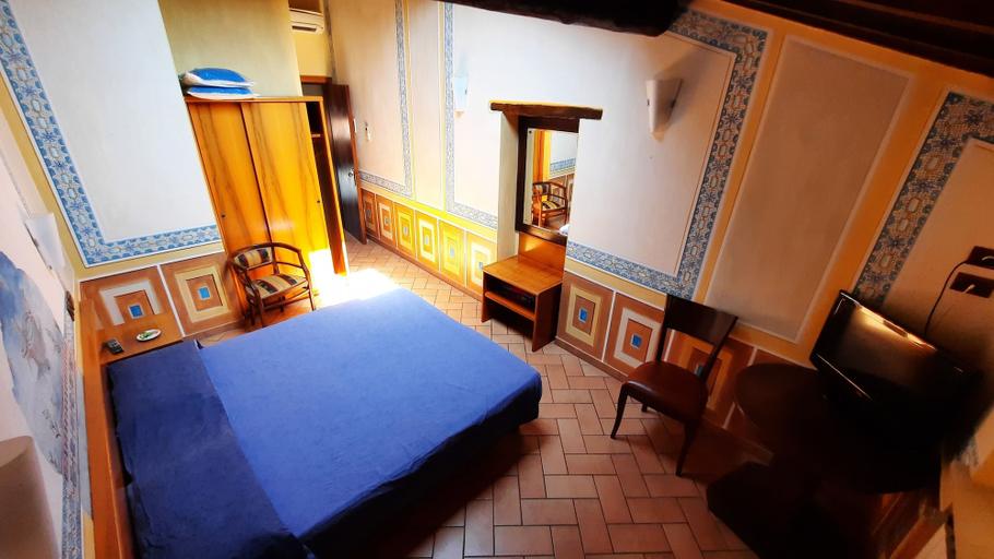 Bedroom 2, Albergo Giulia Gonzaga, Mantua