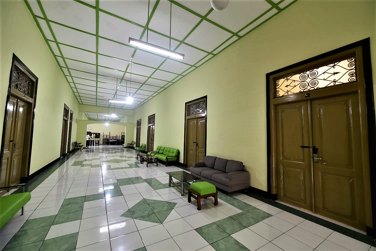 Others 4, Hotel Irian Surabaya, Surabaya