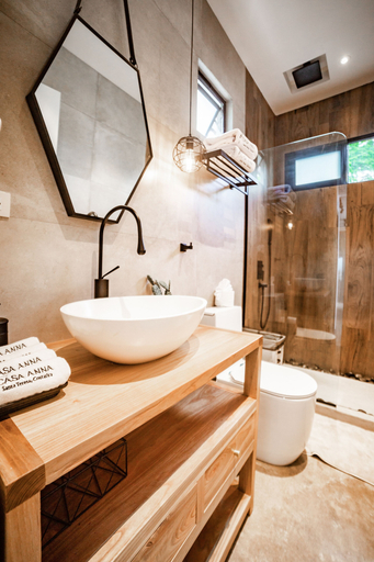 Bathroom 2, Casa Anna Santa Teresa, Puntarenas