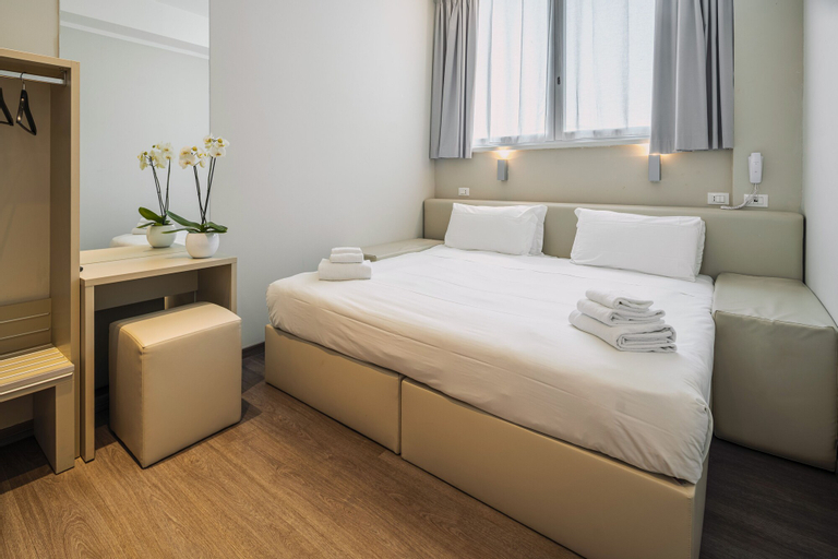 Bedroom 22