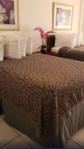 Bedroom 2, Sahara Beach Club, Miami-Dade