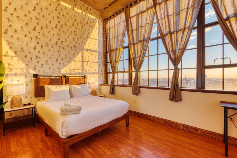 Bedroom 23