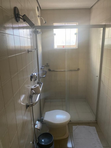 Bathroom, Hotel Nações, Presidente Prudente