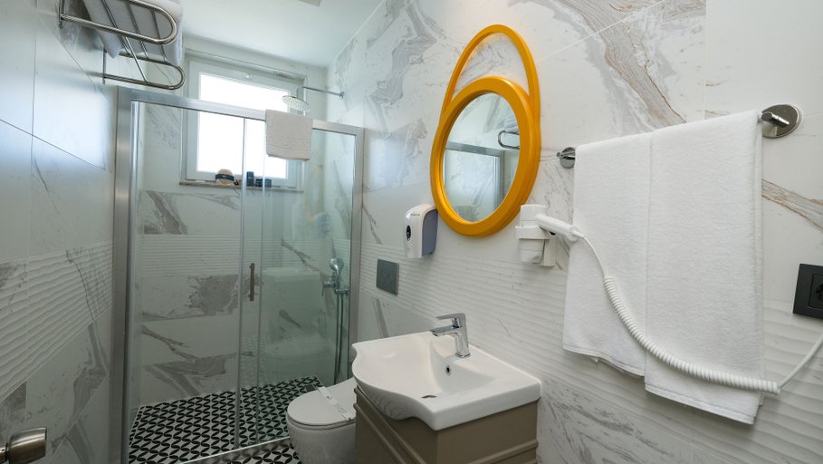 Bathroom 5, Sea City Devran Hotel & Spa, Antalya