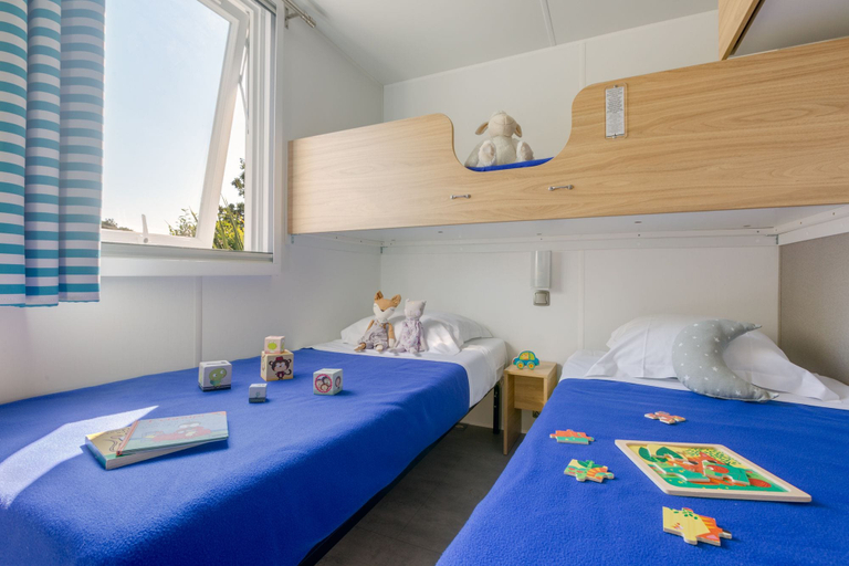 Bedroom 2, Yelloh Village La Plage, Finistère