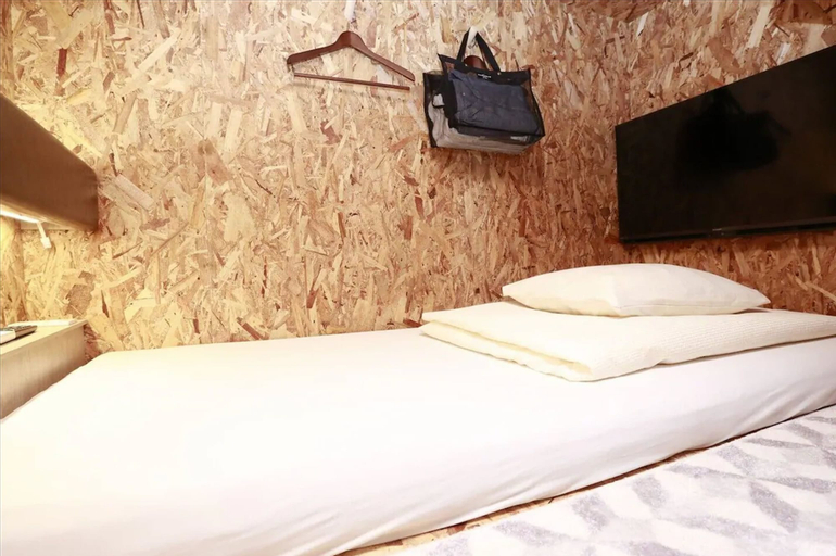 Bedroom 9